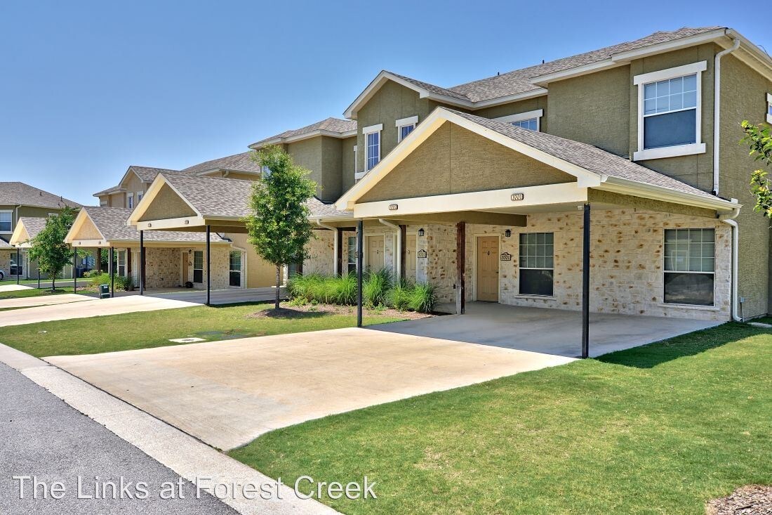 Primary Photo - 305 Monterey Pines Dr