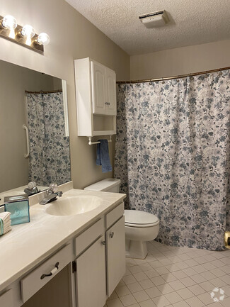 Building Photo - 3812 Summerwood Ct