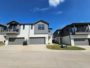 Building Photo - 6312 Oakbend Cir