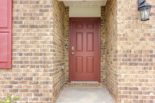 Building Photo - 1034 Limpkin St