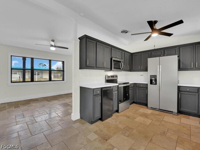 Foto del edificio - 2224 Aldridge Ave