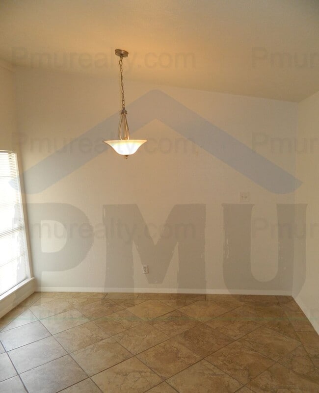 Foto del edificio - AVAILABLE NOW!!! Very Nice 3 Bedroom Dalla...