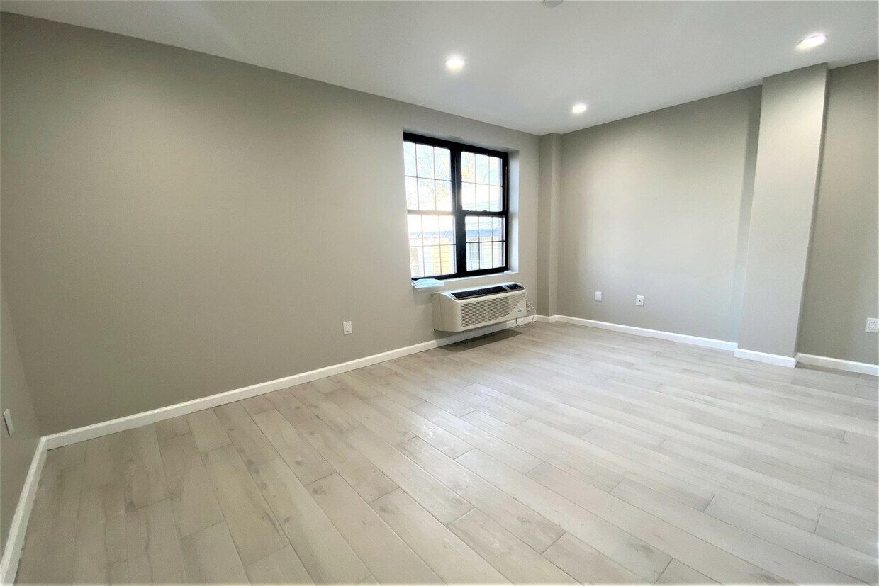 841 Morris Park Ave Unit 2B, The Bronx, NY 10462 Room for Rent in The Bronx, NY