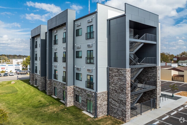 Building Photo - Spirit Of St Louis Apartments