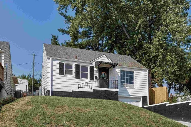 Photo - Benson Beauty! House