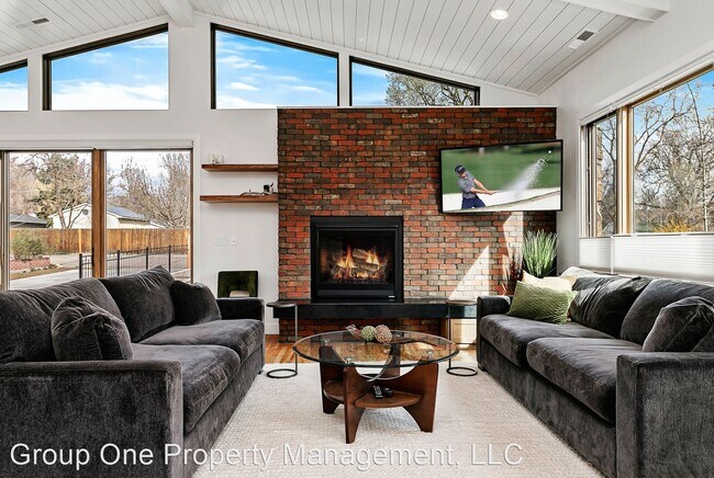 Foto del edificio - 3 br, 2 bath House - 2400 W Bella St