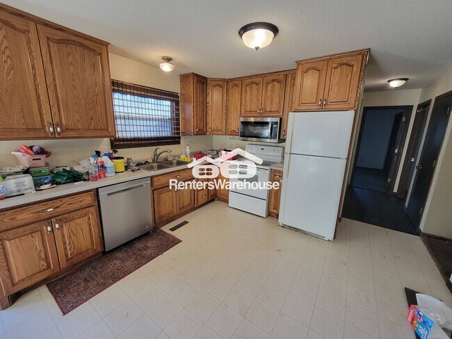 Foto del edificio - 1465 Cottonwood Rd