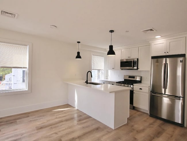 Photo - 14 Vinton St Apartment