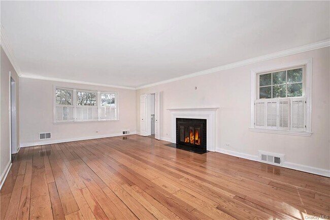 Building Photo - 218 Mamaroneck Rd