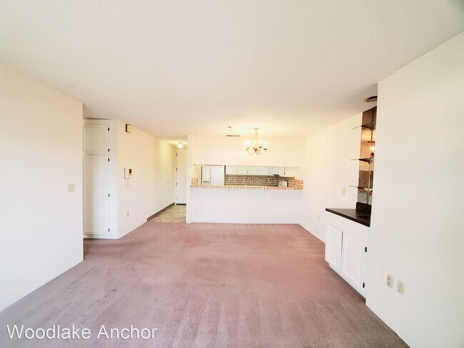 Building Photo - 1396 El Camino Real