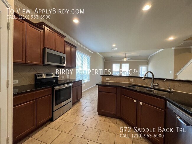 Building Photo - *4-bed, 2.5-bath House in Cibolo, Tx*