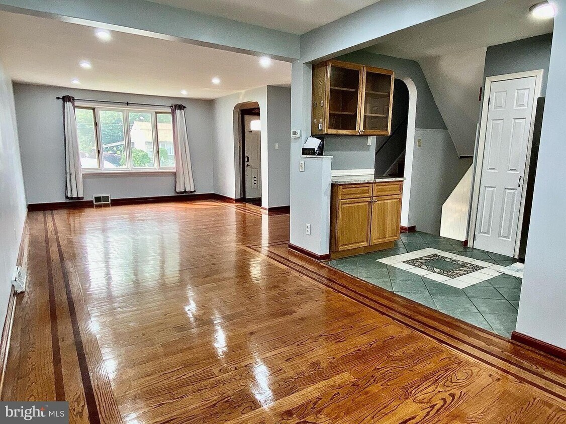 5626 Edwards Ave, Pennsauken, NJ 08109 House for Rent in Pennsauken