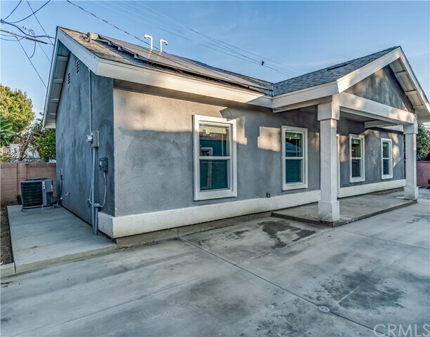 Building Photo - 13940 Brightwell Ave