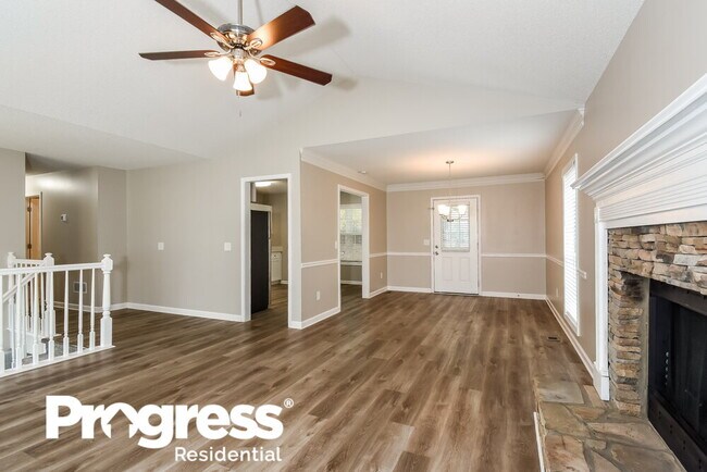 Building Photo - 510 Silver Maple Ln