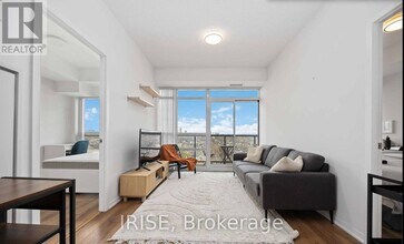 Building Photo - 68 Abell St