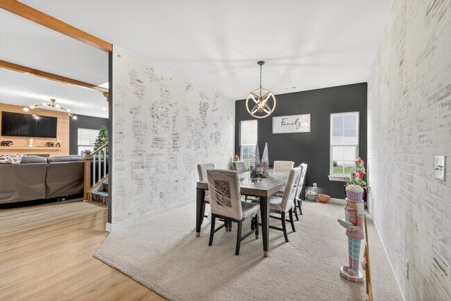 Foto del edificio - 1635 Lila Dr