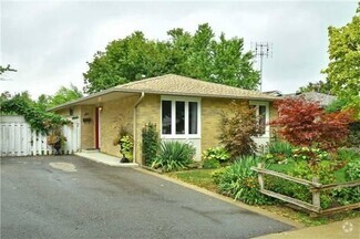 Building Photo - 6 Barkwood Crt