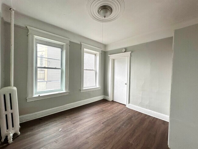Foto del edificio - 290 Summit Ave