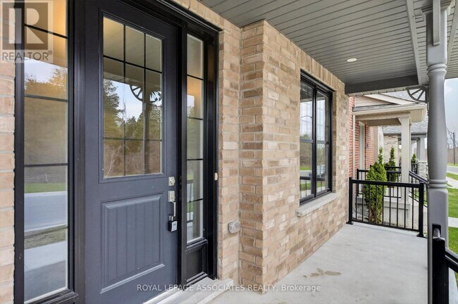 Building Photo - 1047 Rippingale Trail