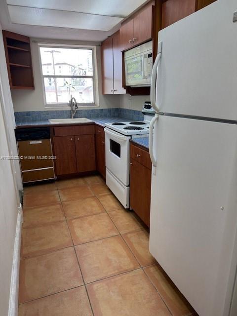 Foto del edificio - 7348 SW 82nd St