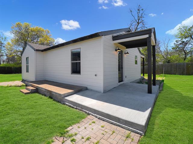 Building Photo - 5544 Ranchero Ln