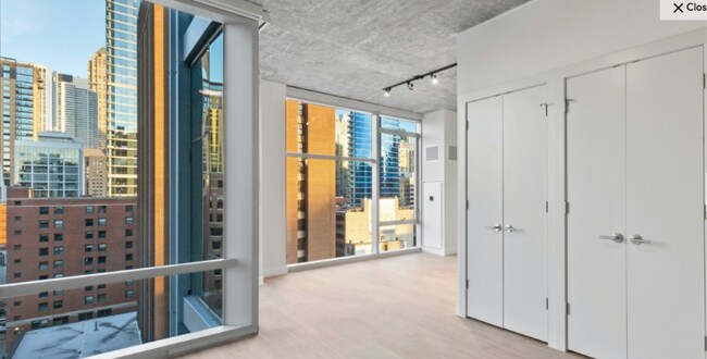 Photo - 801 N Wells St Apartment