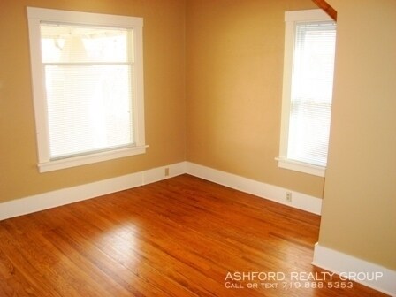 Building Photo - 224 Custer Avenue