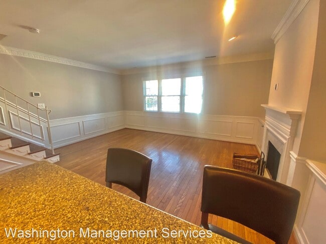 Building Photo - 1 br, 1 bath House - 1753 Q Street NW Apt. E