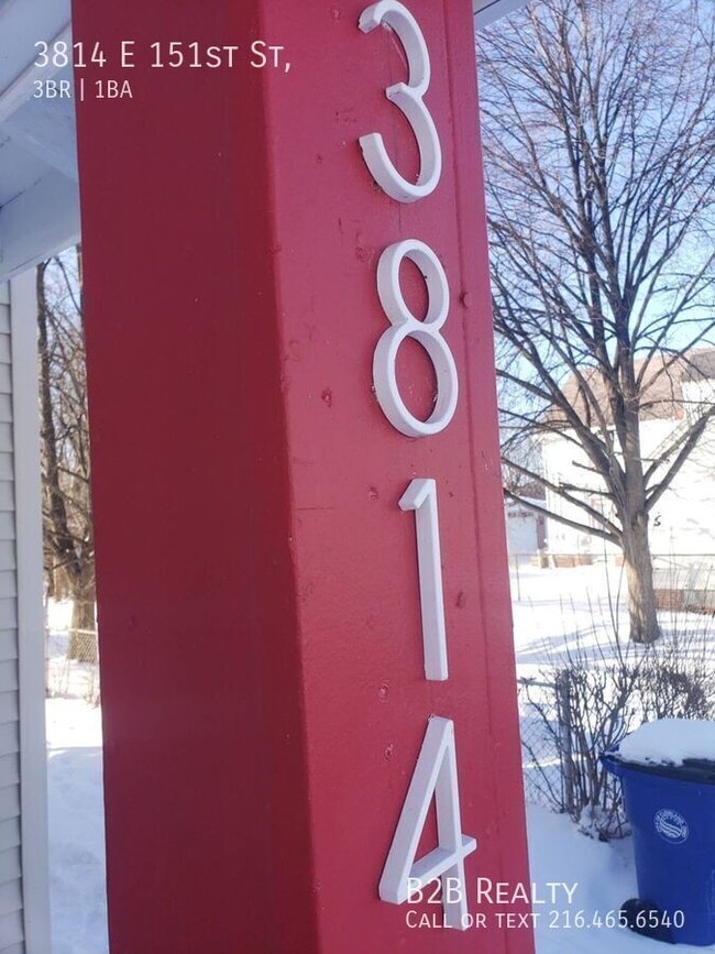 Building Photo - 3814 E 151st St