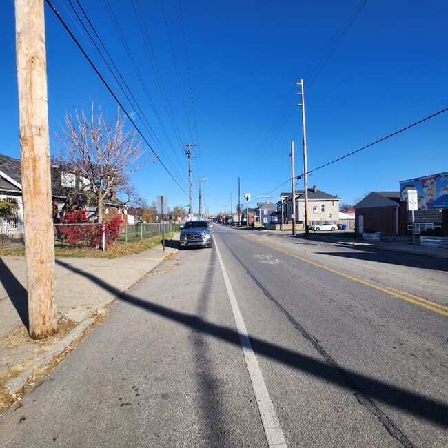 Foto del edificio - 1336-1338-1338 Sullivant Ave