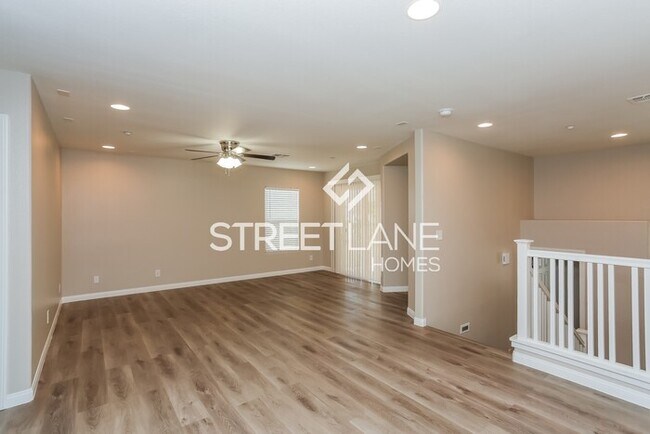 Foto del edificio - REDUCED! - NOW OFFERING HALF MONTH FREE OF...