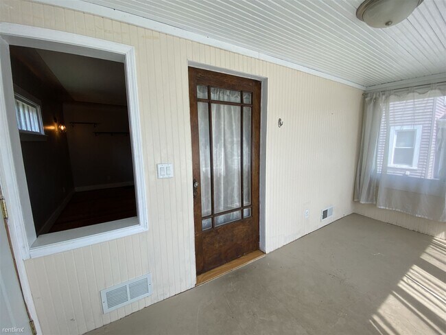 Foto del edificio - 1 br, 1 bath House - 2815 Grayson St