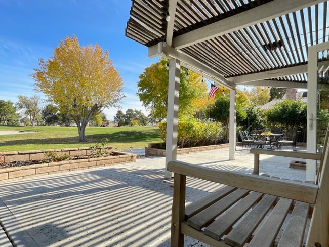 Foto del edificio - 12899 Rain Shadow Rd