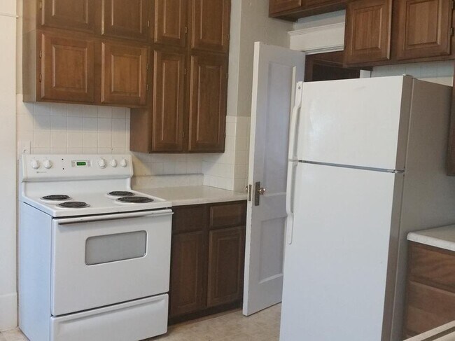 Foto del edificio - 412 E. Washington St.