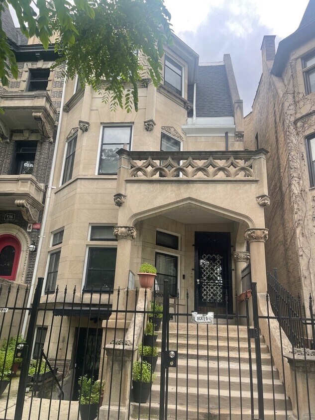Foto principal - 4512 S King Dr