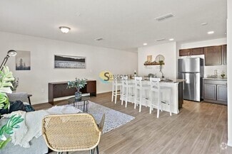 Building Photo - 7631 Mailes Ct