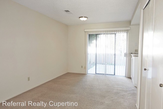 Building Photo - 20597 Mapletree Pl