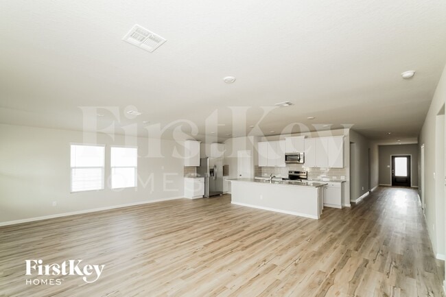 Building Photo - 2712 La Mundial St