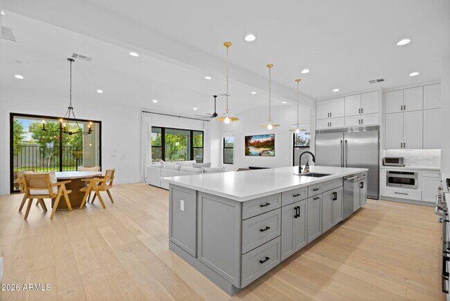 Foto del edificio - 4145 N 42nd Pl