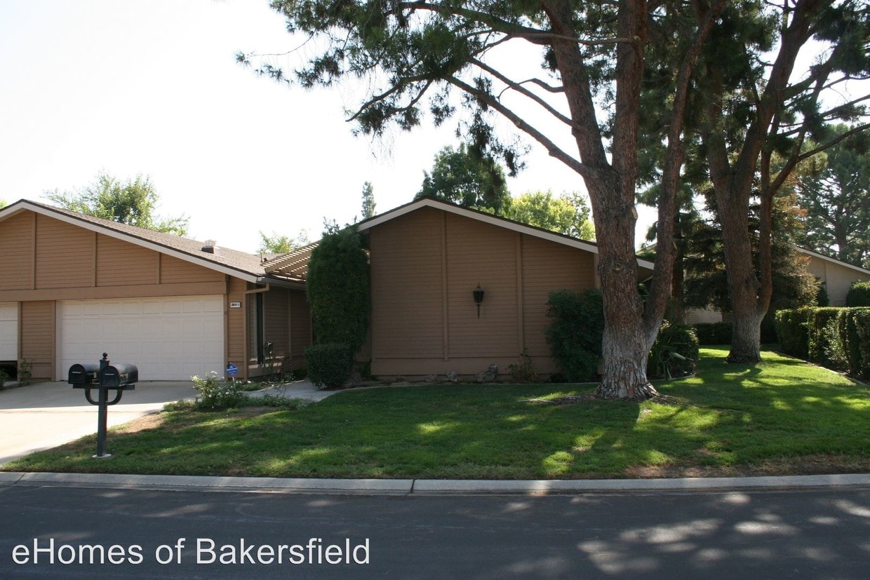2000 Ashe Rd Bakersfield Ca 93309 House For Rent In Bakersfield Ca Apartments Com