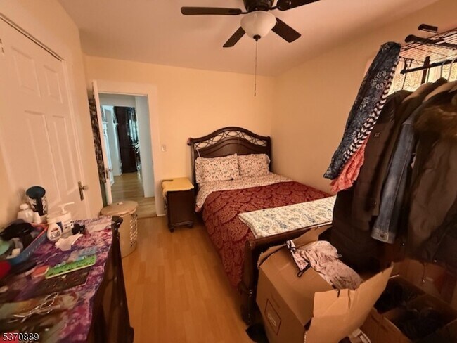 Foto del edificio - 275 Greylock Pkwy