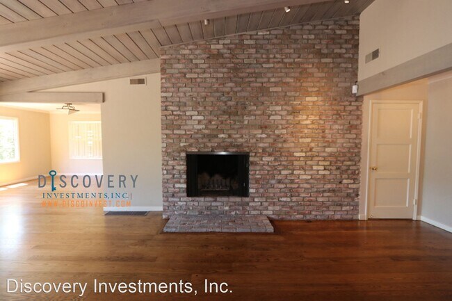 Building Photo - 4 br, 3 bath House - 50 Crest Road