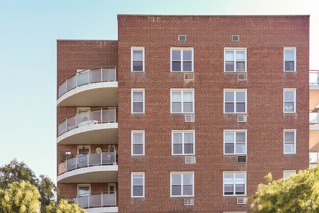 Building Photo - 9411 Shore Rd
