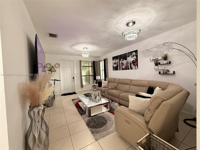Foto del edificio - 23988 SW 114th Ct