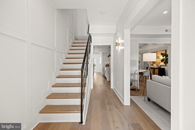 Building Photo - 4313 2nd St NW
