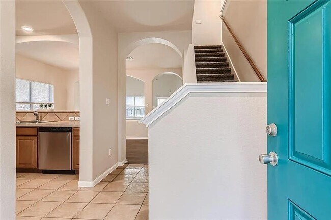 Foto del edificio - 18525 Blue Pond Dr