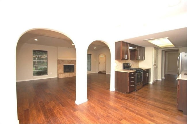 Building Photo - 11151 Cactus Ln