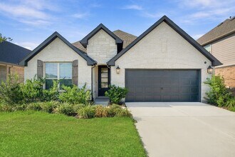 Building Photo - 14534 Clementine Hall Dr