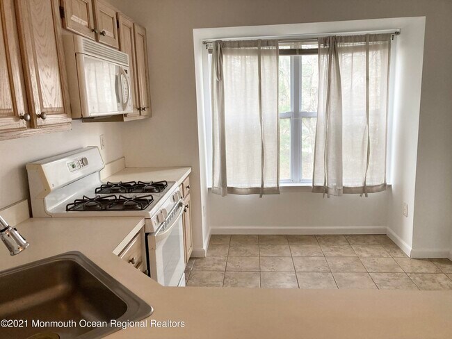 Foto del edificio - 19 Heron Ct