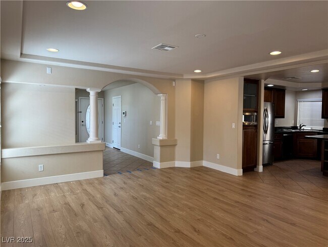 Foto del edificio - 6835 Frogs Leap Ct
